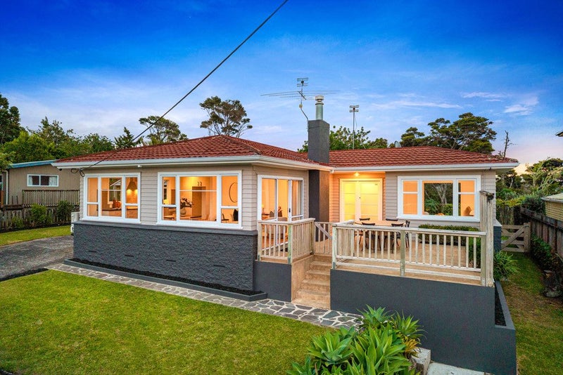 69 Shetland Street, Glen Eden, Auckland - Carousel 2