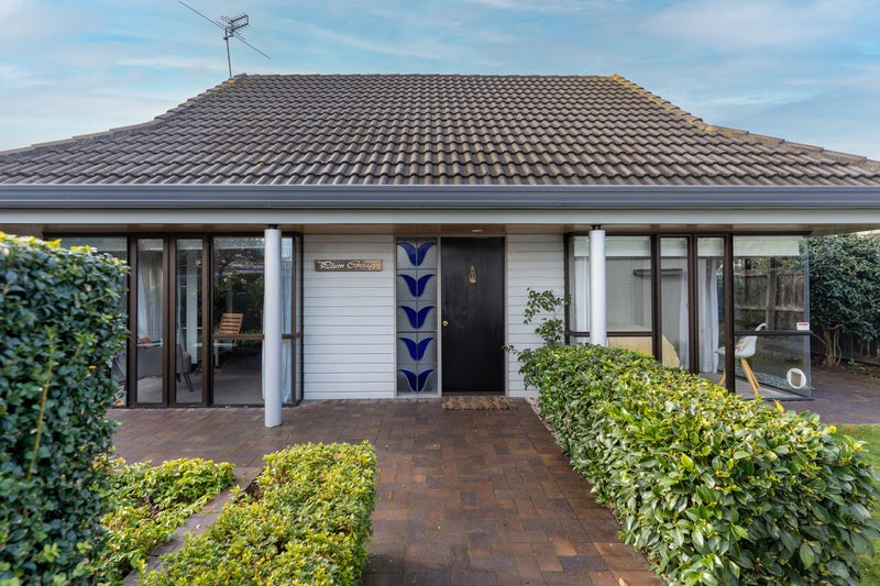 2/18 Windermere Road, Papanui, Christchurch - Carousel 2