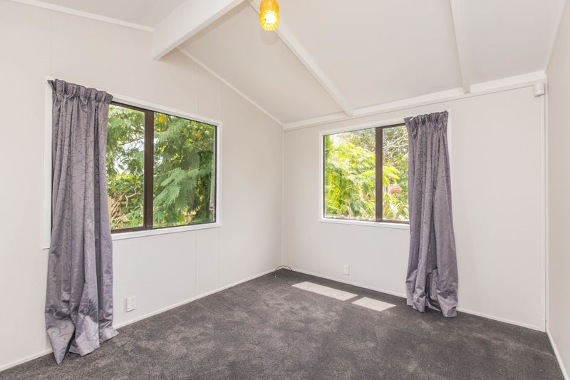 568 Weymouth Road, Weymouth, Auckland - Carousel 2