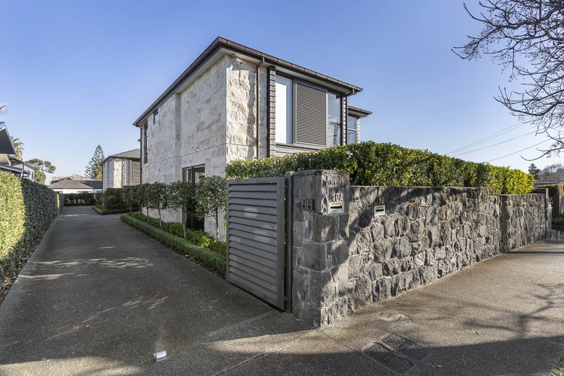 10 Greenfield Road, Epsom, Auckland - Carousel 15