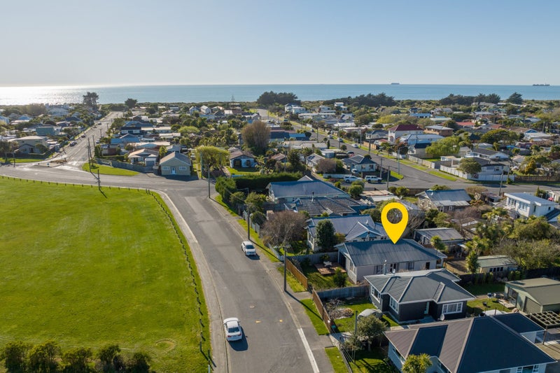 13 Admirals Way, New Brighton, Christchurch - Carousel 19