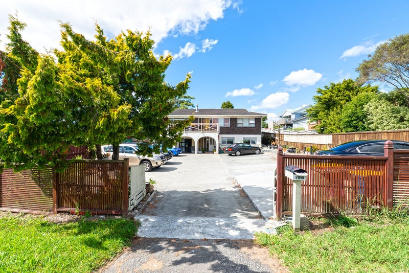342 Swanson Road, Ranui, Auckland - Carousel 1