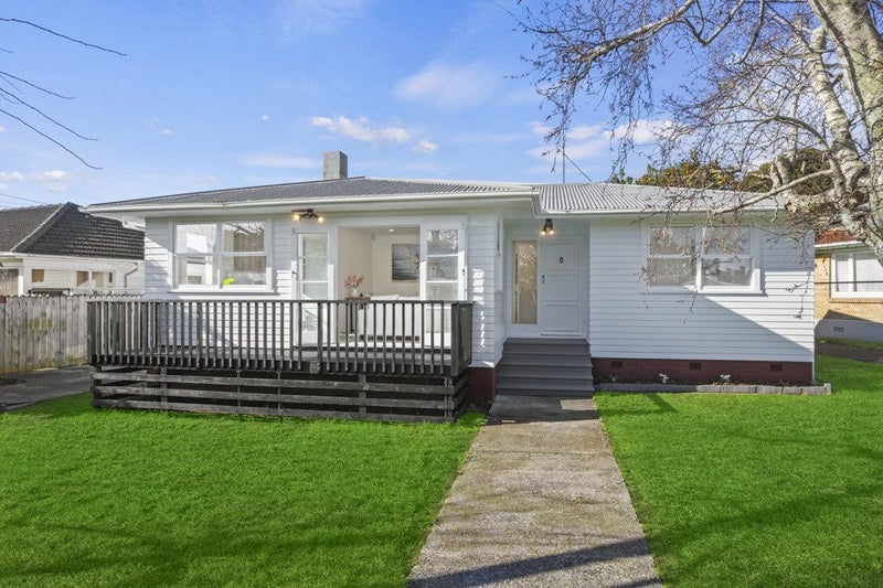 47 Clayton Avenue, Otara, Auckland - Carousel 1