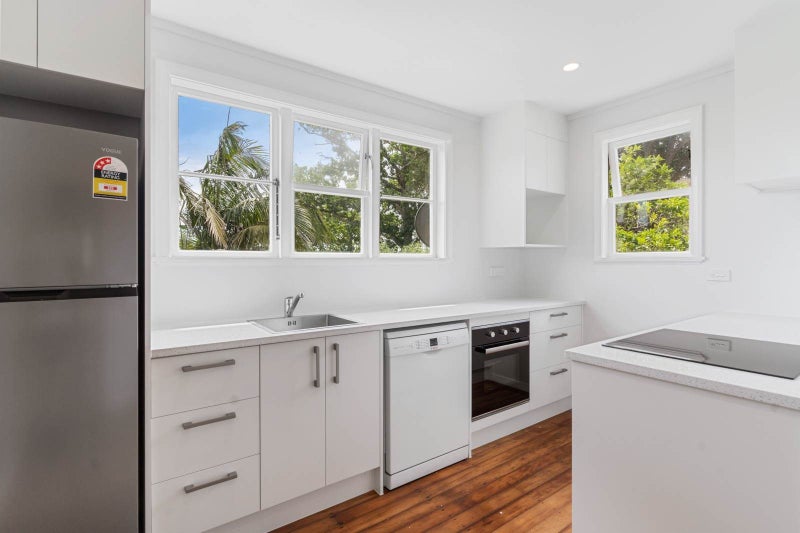 76 Spencer Street, Remuera, Auckland - Carousel 1