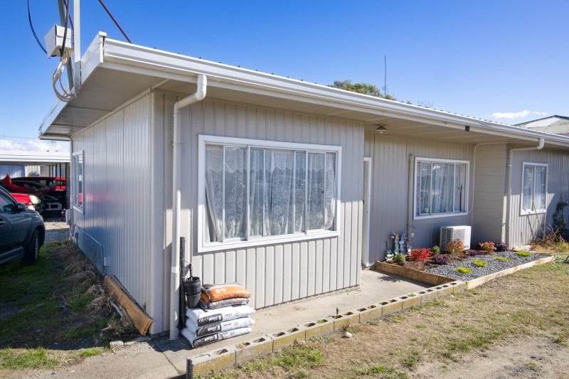 1/130 Charles Street, Westshore, Napier - Carousel 1