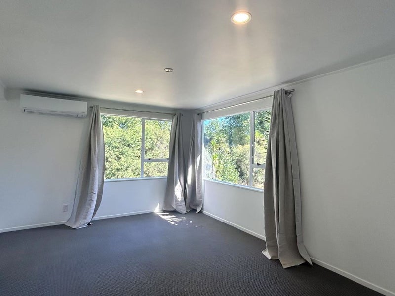 2/38 Borich Road, Sunnyvale, Auckland - Carousel 1