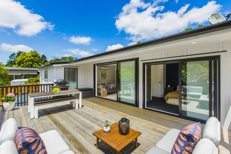 905 Swanson Road, Swanson, Auckland - Carousel 1