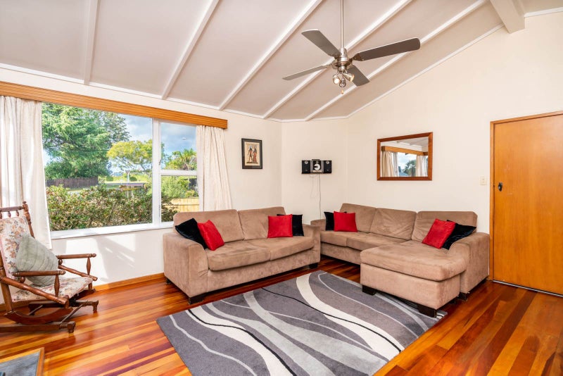 32 Manapouri Street, Tikipunga, Whangarei - Carousel 1