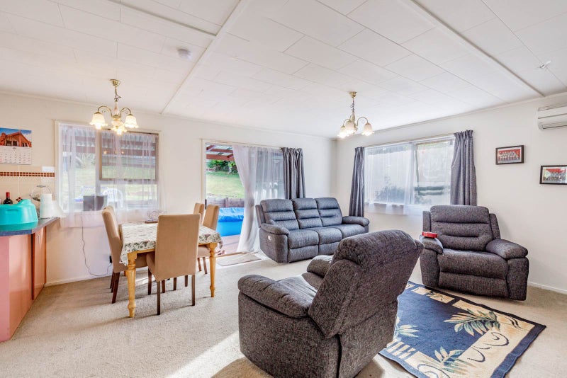 9 Bonito Place, Bayview, Auckland - Carousel 2