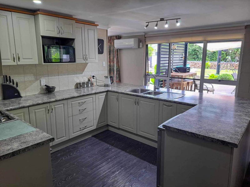 513 Abel Tasman Drive, Takaka - Carousel 2