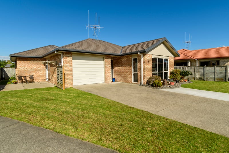 8/100 Millers Road, Brookfield, Tauranga - Carousel 2