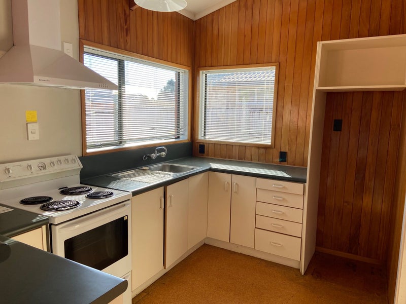 1A Ford Street, Hamilton East, Hamilton - Carousel 2