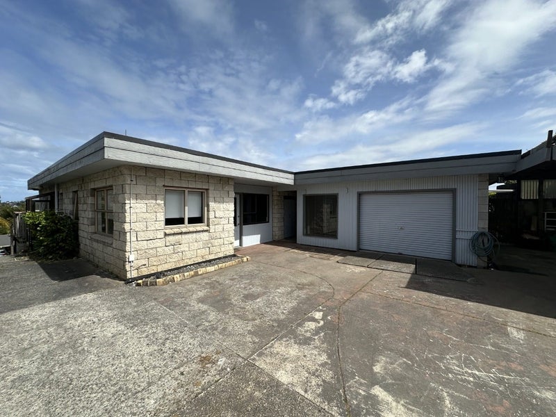 16A Brian Crescent, Stanmore Bay, Whangaparaoa - Carousel 16