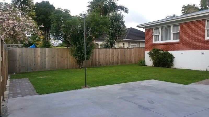 8A Churchill Road, Judea, Tauranga - Carousel 13