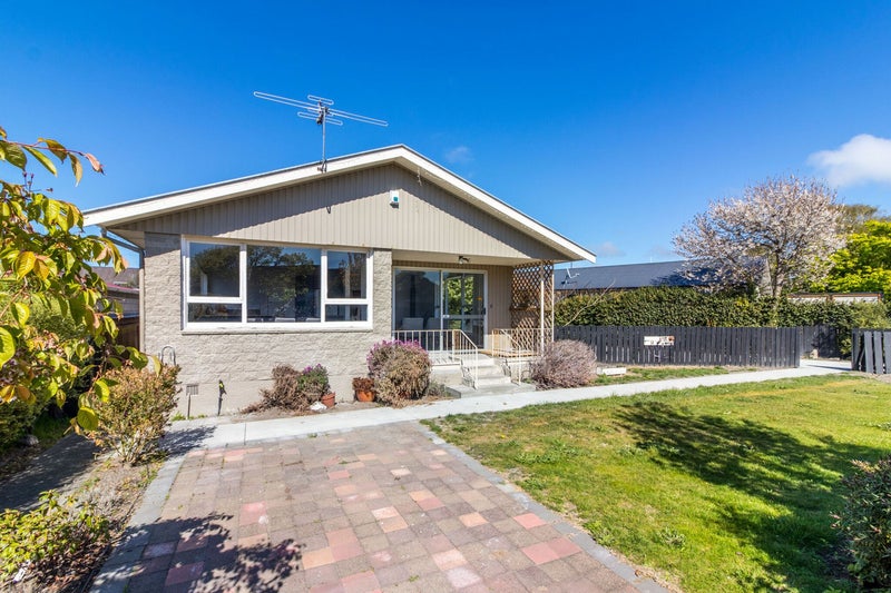 3 Ingrid Street, Parklands, Christchurch - Carousel 1