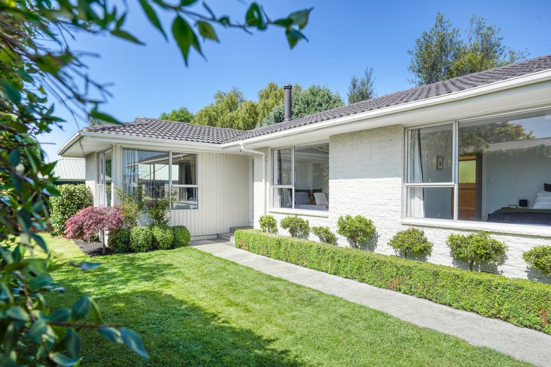 60 Warren Crescent, Hillmorton, Christchurch - Carousel 1