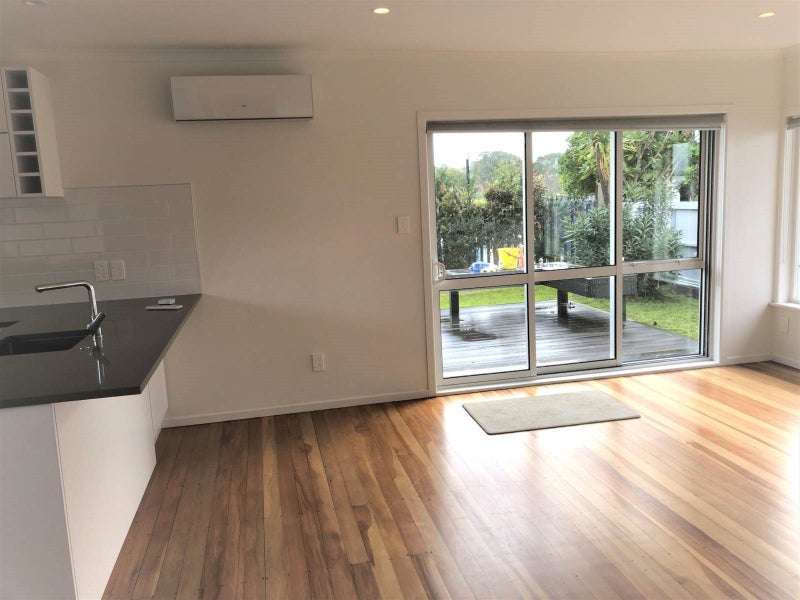 3/45 Hopkins Crescent, Kohimarama, Auckland - Carousel 2