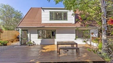 17B Waiora Road, Stanmore Bay, Whangaparaoa - Carousel 1