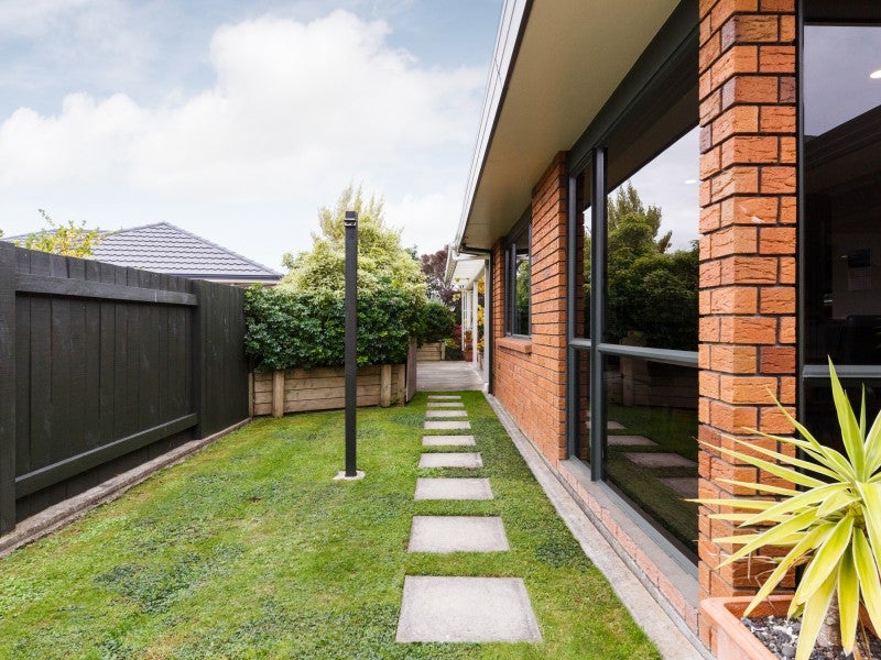 37 Jefferson Crescent, Milson, Palmerston North - Carousel 21