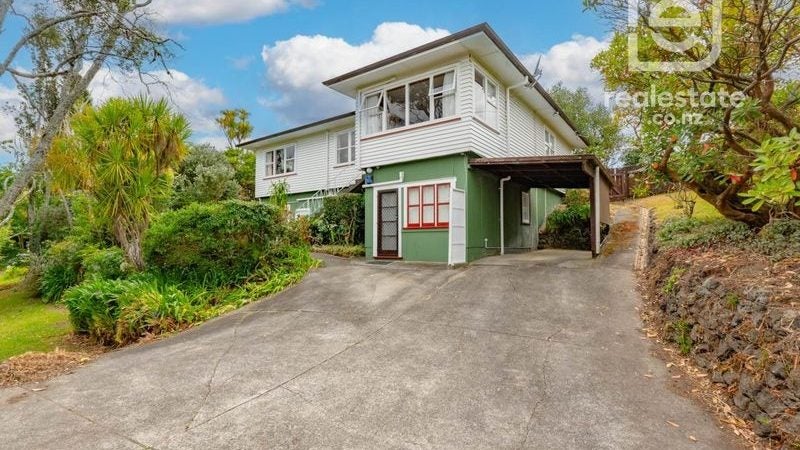 42 Whitney Street, New Windsor, Auckland - Carousel 1