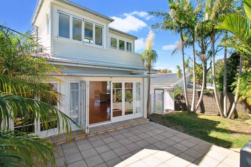 11 Hector Street, Ponsonby, Auckland - Carousel 2