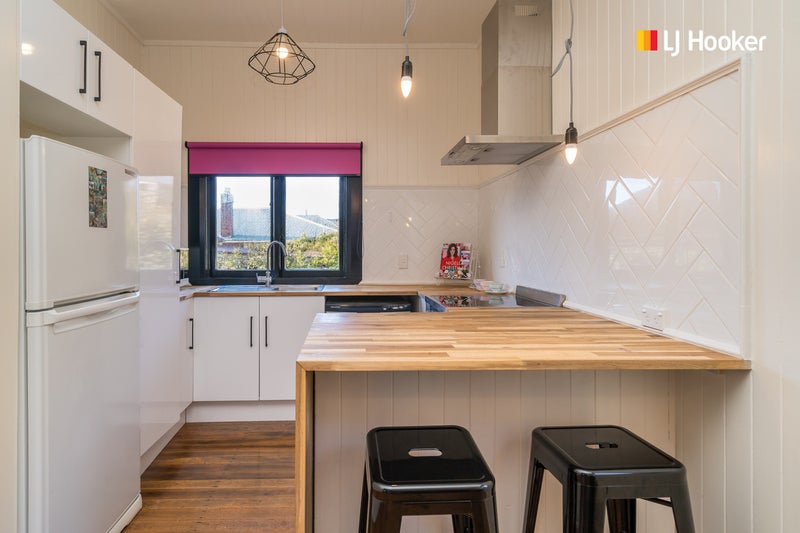 34 Ventnor Street, Mornington, Dunedin - Carousel 1