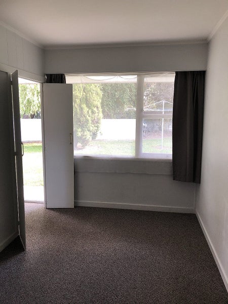 5 Carters Terrace, Tinwald, Ashburton - Carousel 2