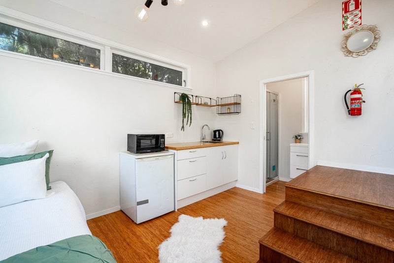 22 Freemans Way, Pinehaven, Upper Hutt - Carousel 24