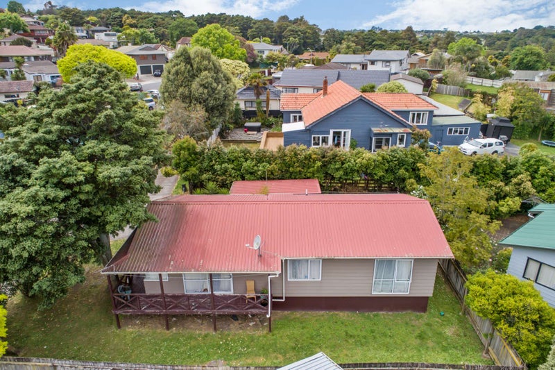 2/17A Idesia Place, Totara Heights, Auckland - Carousel 2