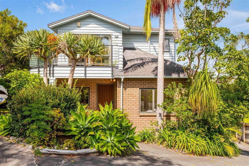 8A Horizon Way, West Harbour, Auckland - Carousel 1