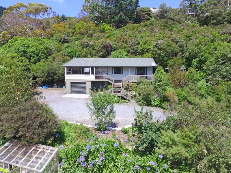 2C Swainson Street, Naenae, Lower Hutt - Carousel 1