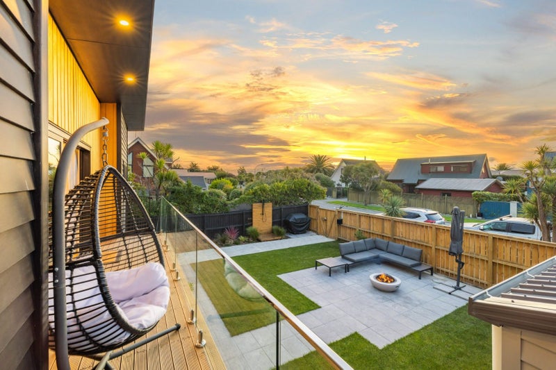 2/2 Mermaid Place, Southshore, Christchurch - Carousel 2