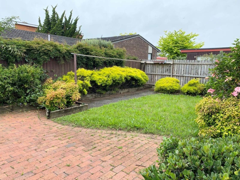 2/2 Mark Edward Drive, Half Moon Bay, Auckland - Carousel 10