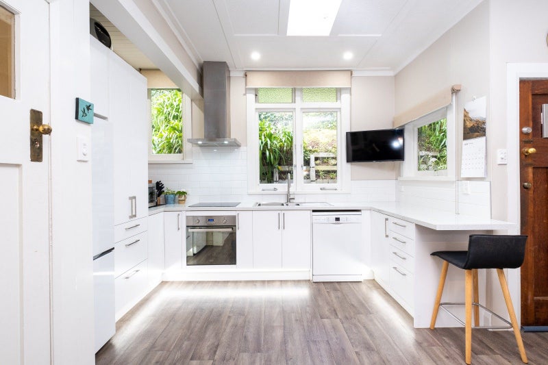 4 Guys Hill Road, Hospital Hill, Napier - Carousel 2