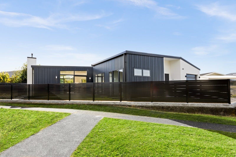 118 Tait Drive, Greenmeadows, Napier - Carousel 21