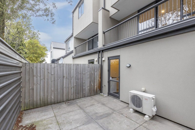 87 Burke Street, Addington, Christchurch - Carousel 10