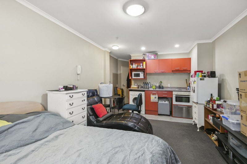 405/5 Aitken Street, Thorndon, Wellington - Carousel 2