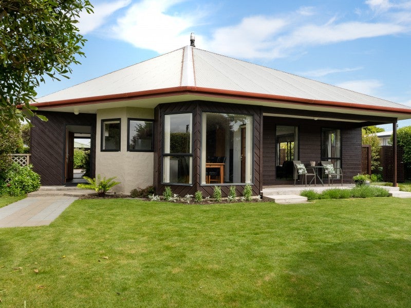 14A Burden Street, Redwoodtown, Blenheim - Carousel 1