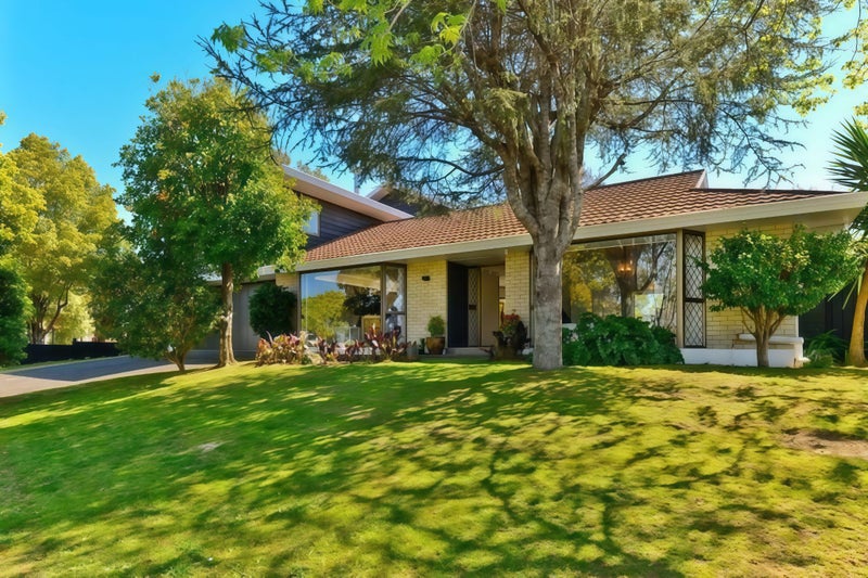 41 Marywil Crescent, Hillcrest, Auckland - Carousel 2