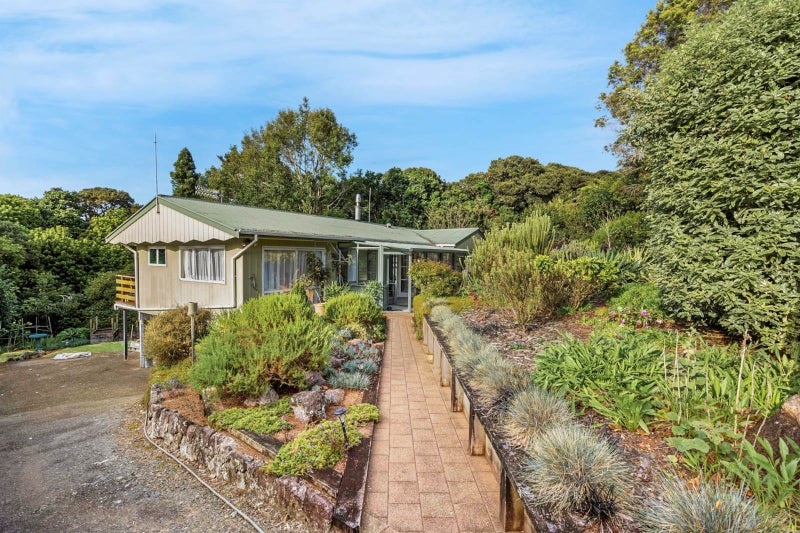 28 Kowhai Park Road, Maunu, Whangarei - Carousel 1