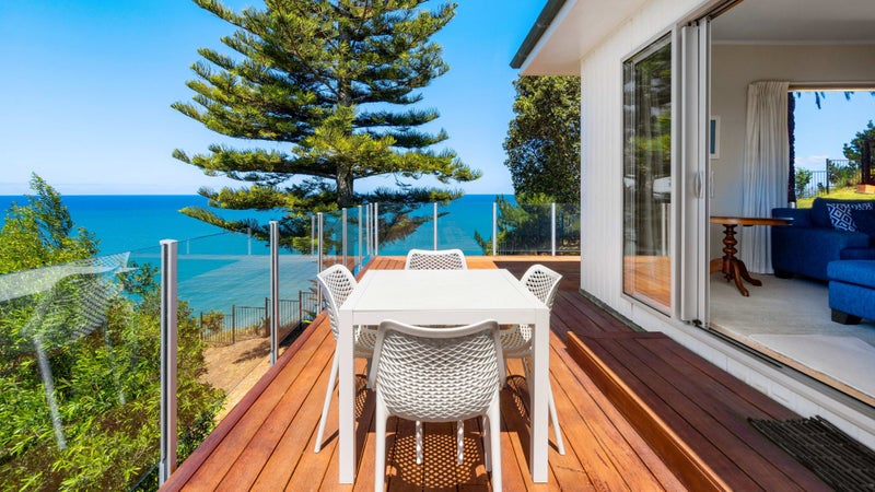 34A Lighthouse Road, Bluff Hill, Napier - Carousel 1