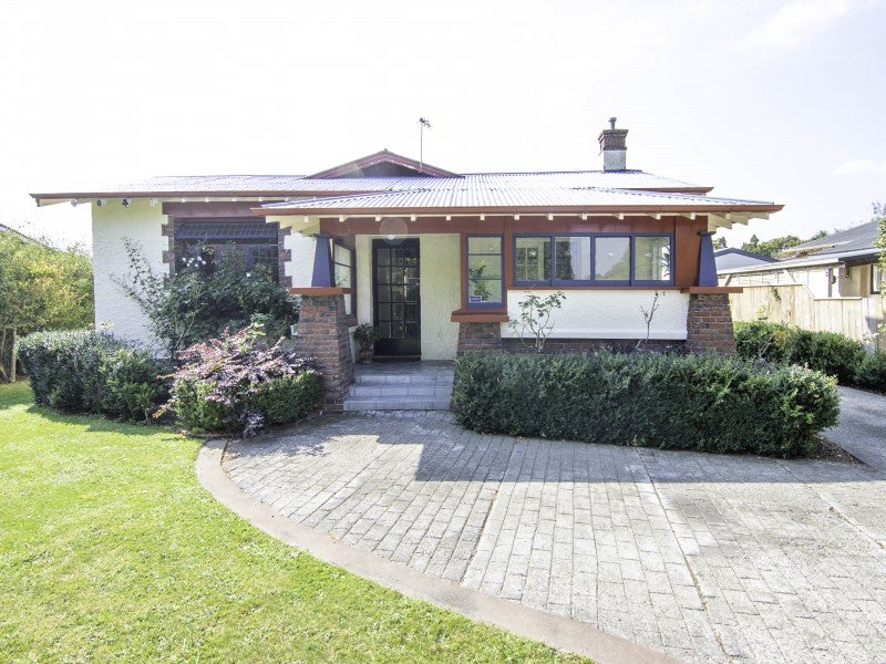43 South Street, West End, Palmerston North - Carousel 1