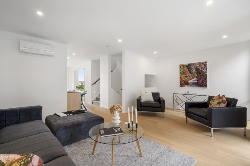 4 Amber Glen, Albany, Auckland - Carousel 1