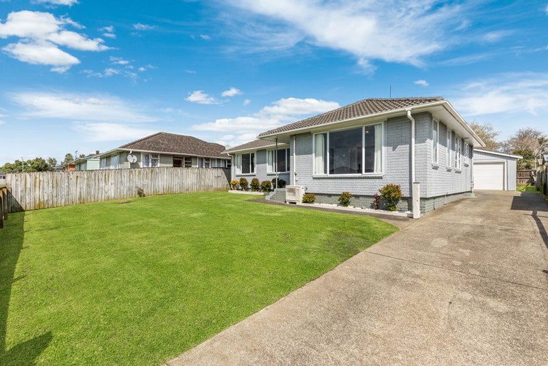 10 Mariner Street, Mangere, Auckland - Carousel 1