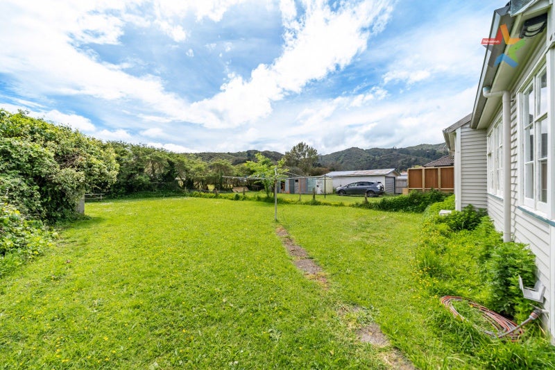 41 Rata Street, Naenae, Lower Hutt - Carousel 2