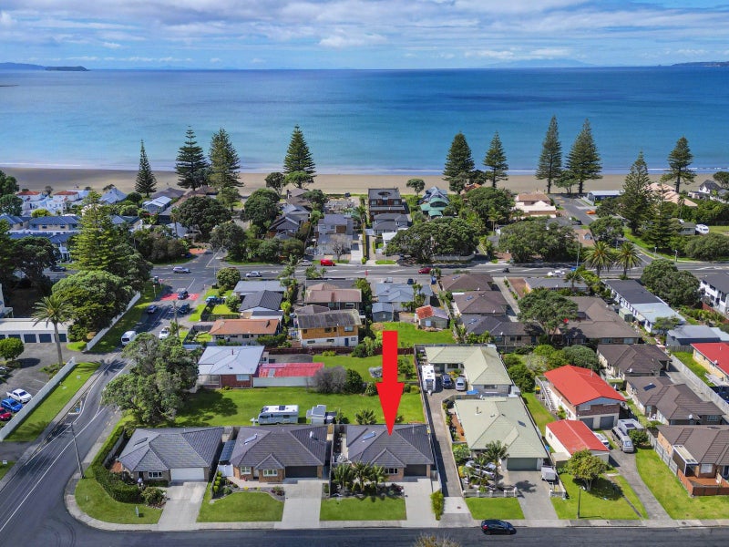 37 Elizabeth Street, Orewa, Orewa - Carousel 2