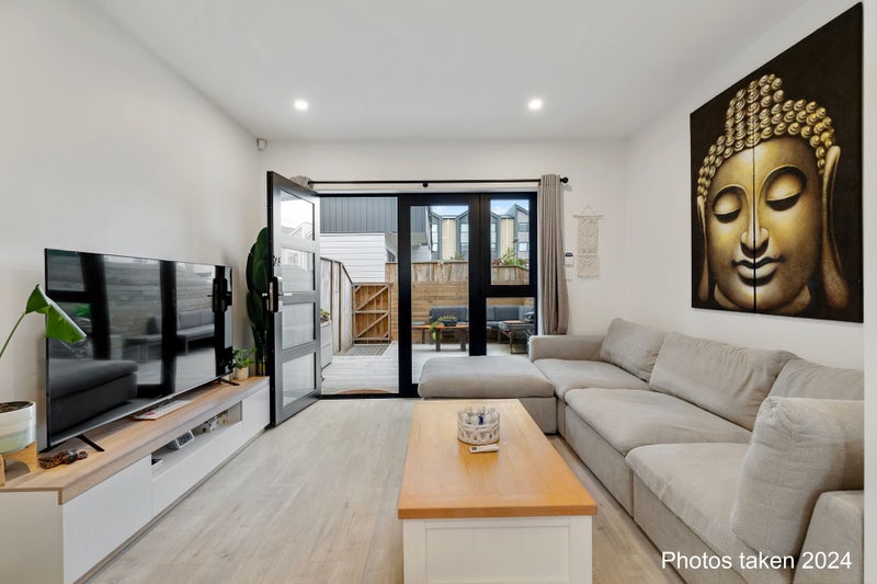 23/36 Westgate Drive, Westgate, Auckland - Carousel 1