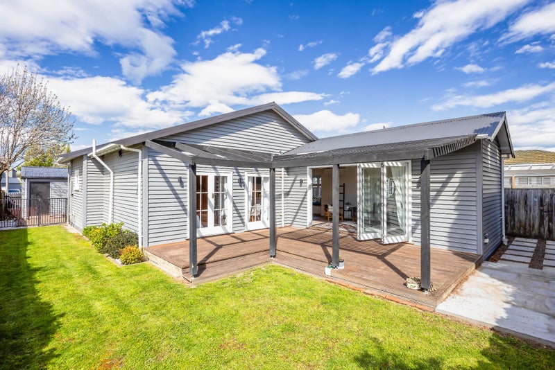 2/151 Idris Road, Strowan, Christchurch - Carousel 14