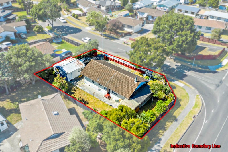 2 Secretariat Place, Randwick Park, Auckland - Carousel 1