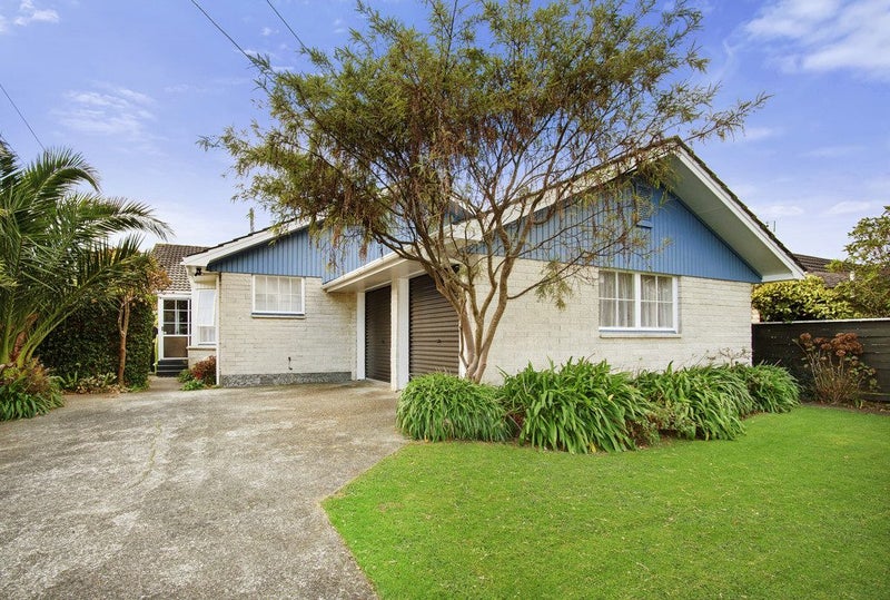 40 Garden Road, Avalon, Lower Hutt - Carousel 1